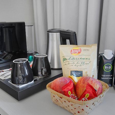 B&B Hotel Figueres Figueres  Bagian luar foto