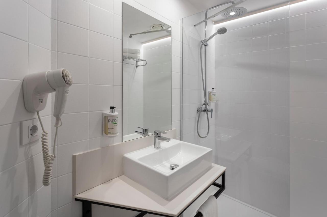 B&B Hotel Figueres Figueres  Bagian luar foto