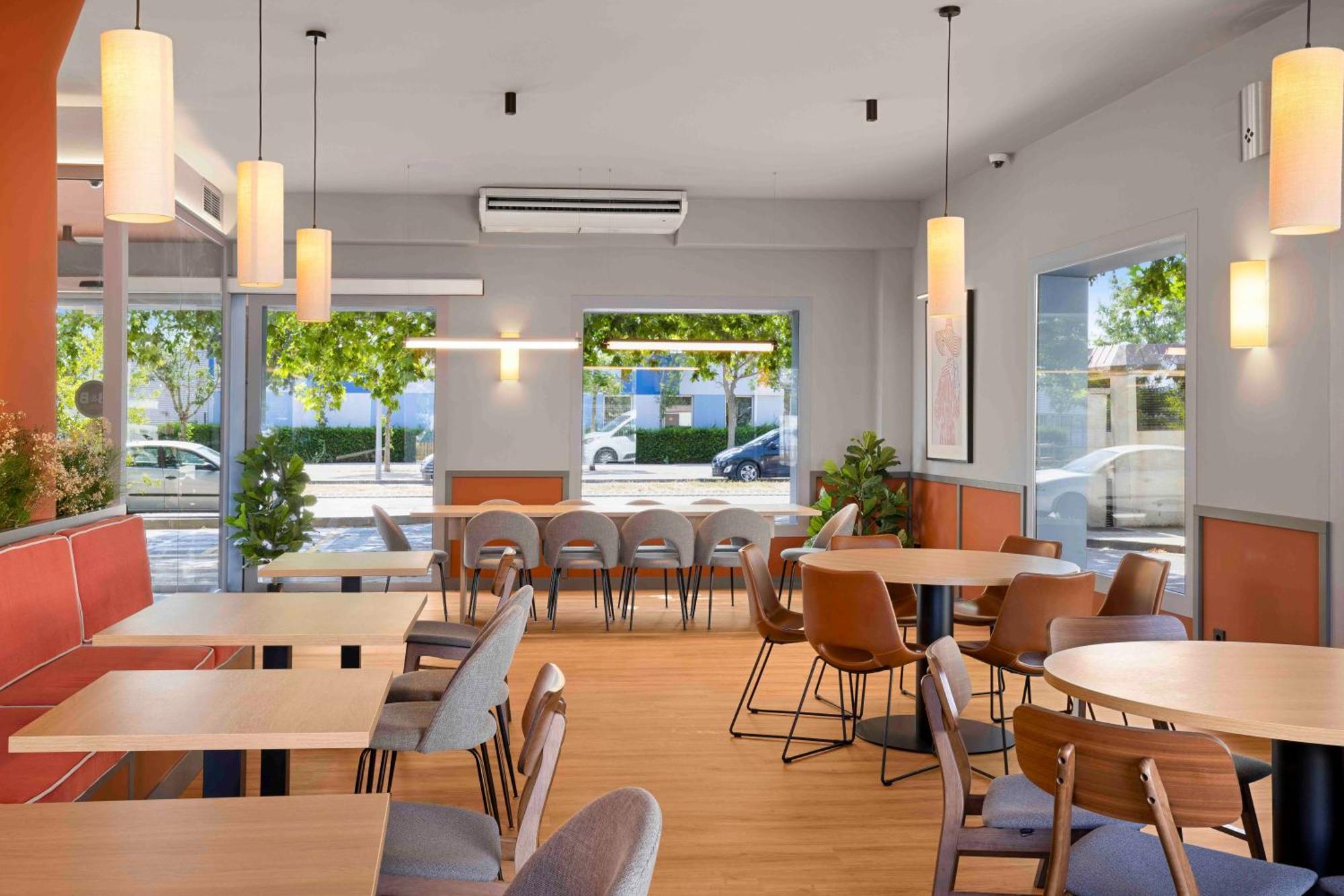 B&B Hotel Figueres Figueres  Bagian luar foto