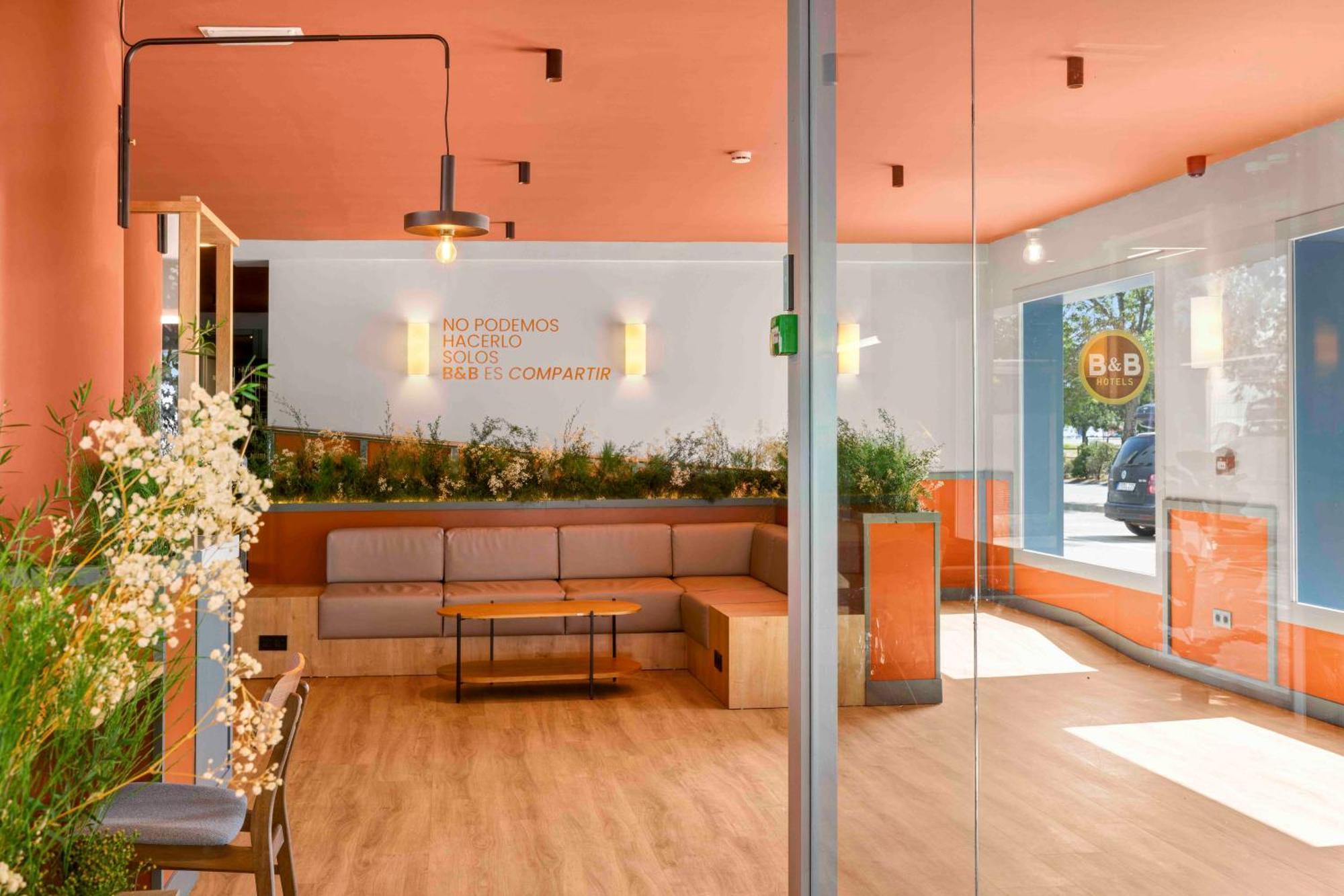B&B Hotel Figueres Figueres  Bagian luar foto