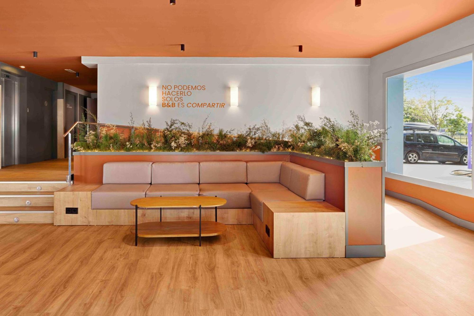B&B Hotel Figueres Figueres  Bagian luar foto