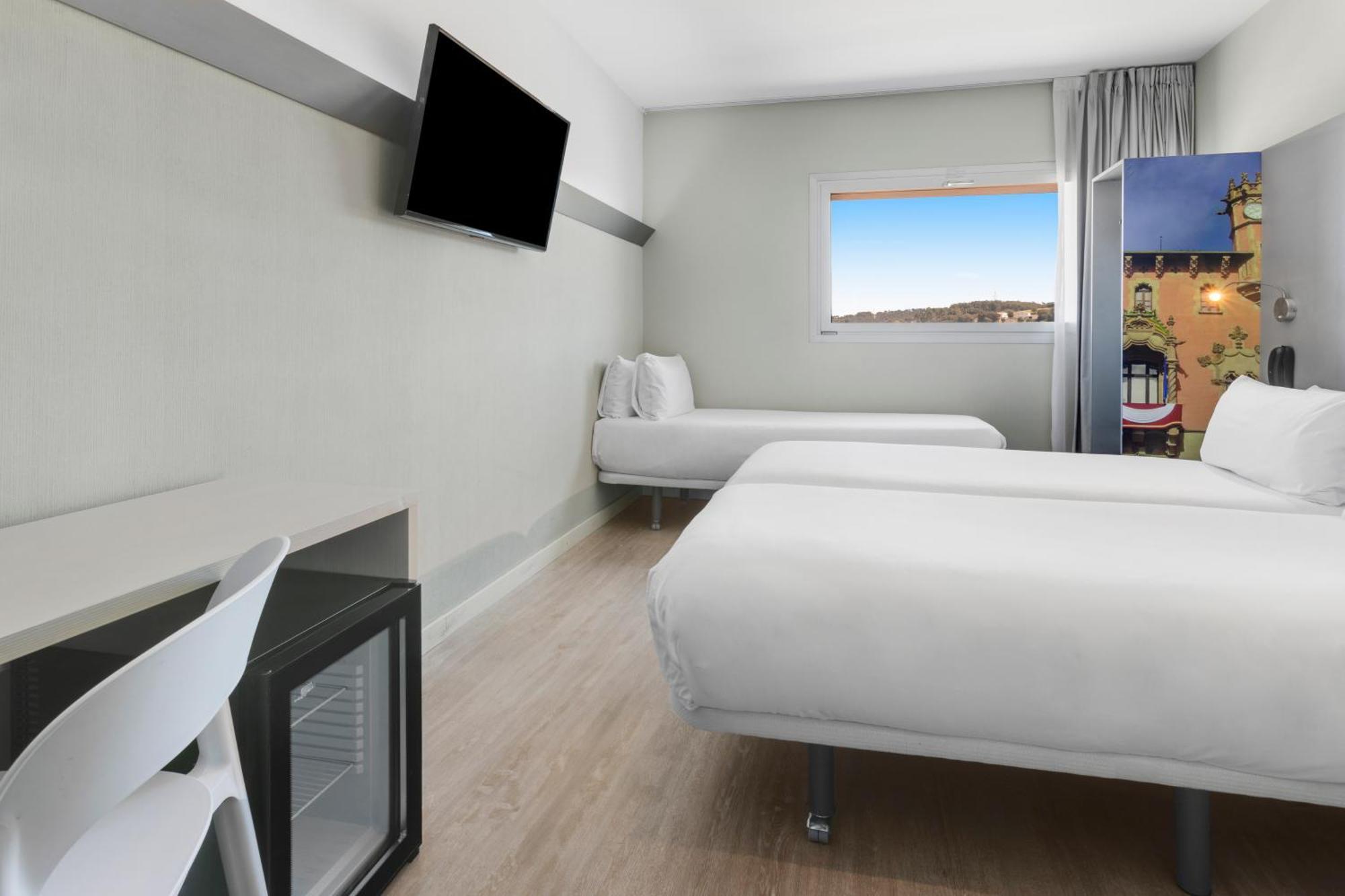 B&B Hotel Figueres Figueres  Bagian luar foto