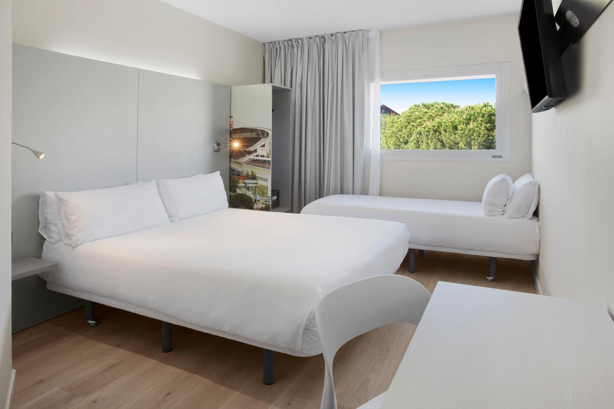 B&B Hotel Figueres Figueres  Bagian luar foto