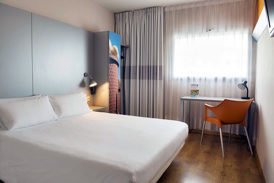 B&B Hotel Figueres Figueres  Bagian luar foto