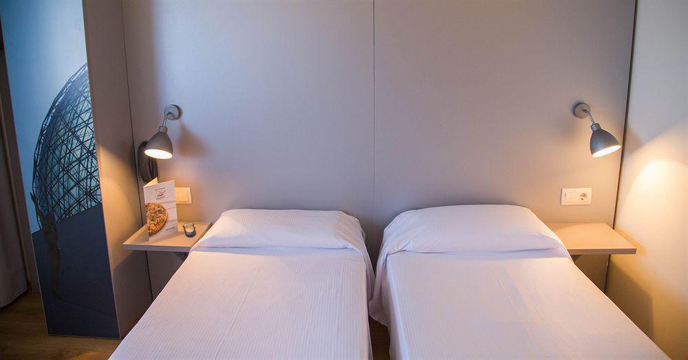 B&B Hotel Figueres Figueres  Bagian luar foto